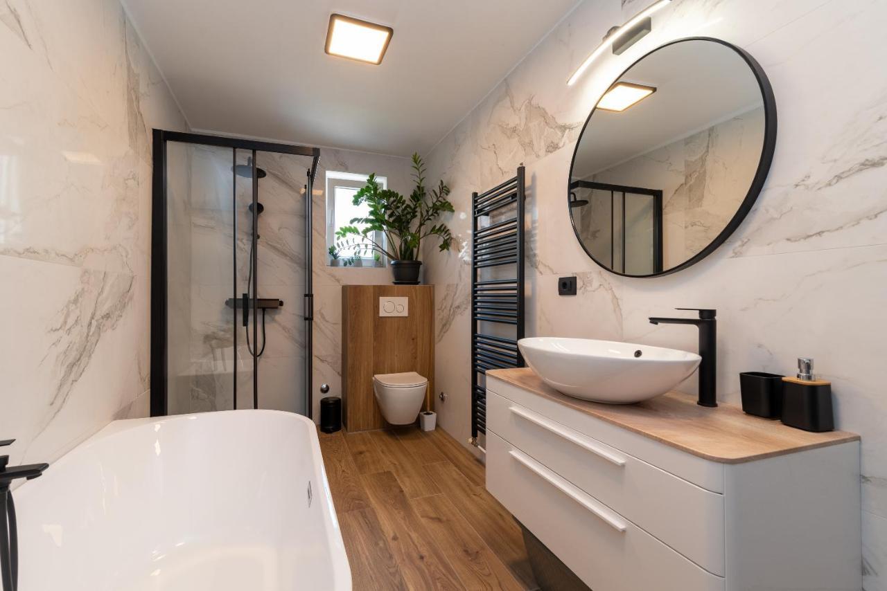 Apartment Kambel Kaštela エクステリア 写真