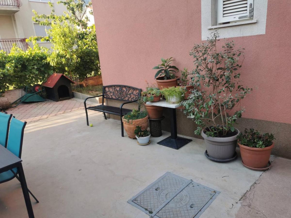 Apartment Kambel Kaštela エクステリア 写真